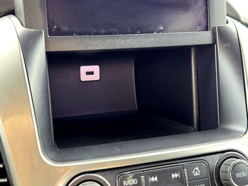 Used 2020 Chevrolet Tahoe LT RWD image 32