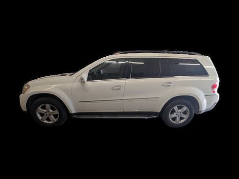 Used 2007 Mercedes-Benz GL 450 4MATIC image 2