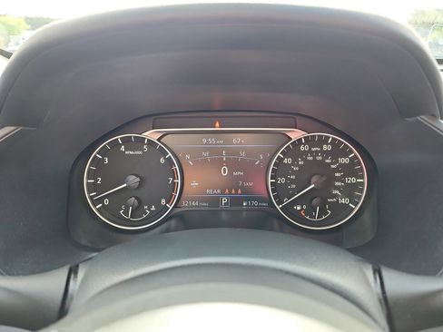 Used 2023 Nissan Altima 2.5 SR w/ SR Premium Package FWD image 21