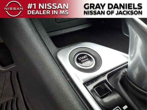 Used 2022 Nissan Sentra SV w/ All-Weather Package FWD image 15