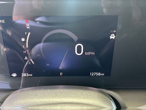 Used 2025 Buick Encore GX Preferred image 38