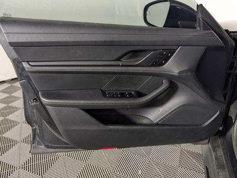Certified 2022 Porsche Taycan GTS AWD/4WD image 26