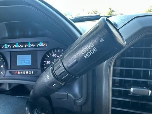 Certified 2022 Ford F250 XL w/ Power Equipment Group image 23
