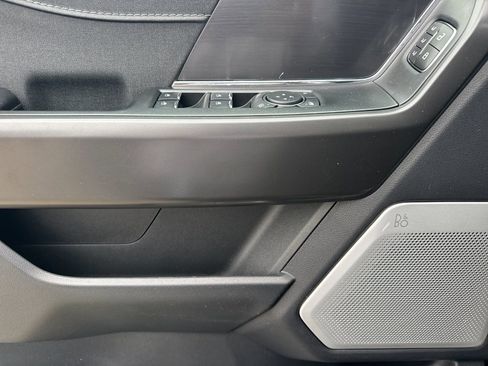 New 2025 Ford F150 Lariat w/ Equipment Group 502A High image 10