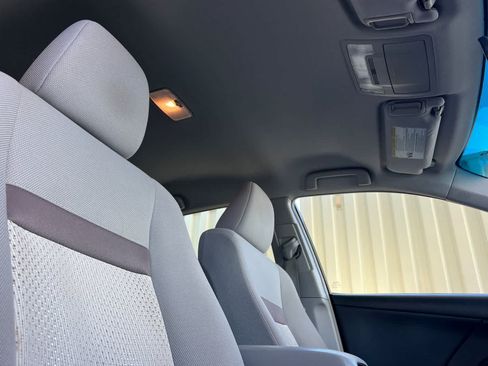 Used 2014 Toyota Camry LE FWD image 18