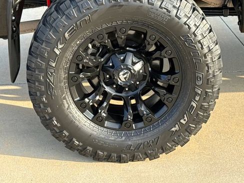 Used 2019 Toyota Tundra TRD Pro AWD/4WD image 10