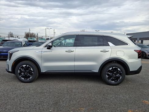 New 2026 Kia Sorento S AWD/4WD image 5