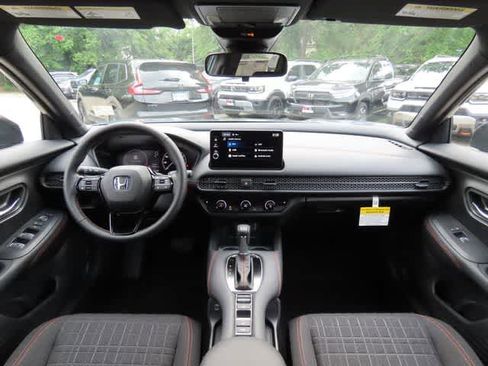New 2026 Honda HR-V Sport image 18