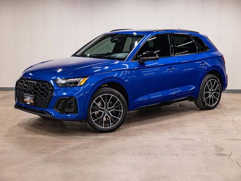 Used 2022 Audi SQ5 Prestige w/ Prestige Package image 16