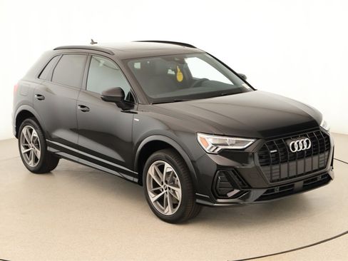 New 2025 Audi Q3 2.0T Premium image 31