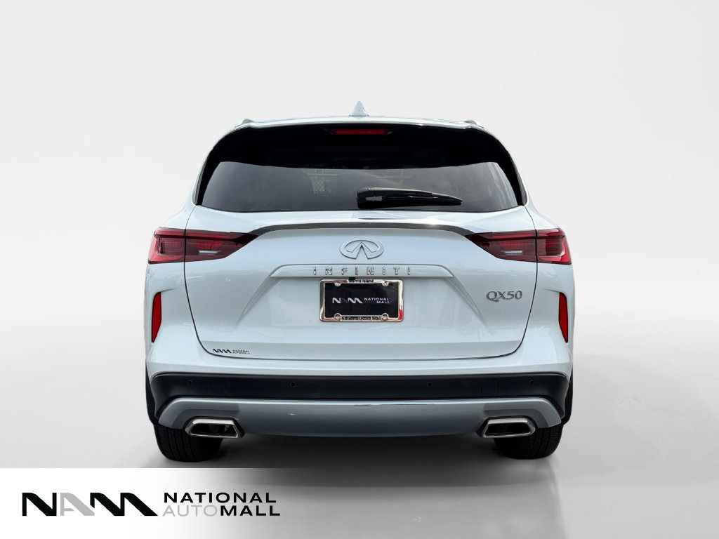 Used 2023 INFINITI QX50 Luxe FWD image 4