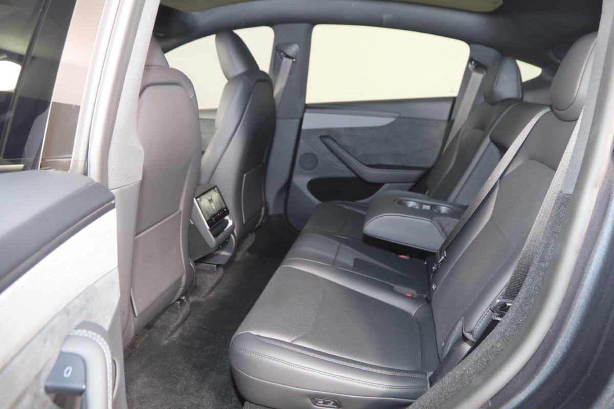 Used 2026 Tesla Model Y AWD image 48