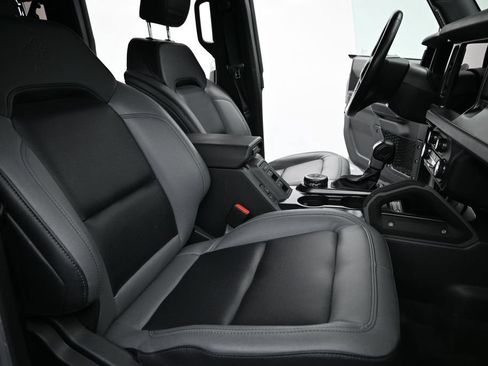 Used 2024 Ford Bronco Big Bend AWD/4WD image 6