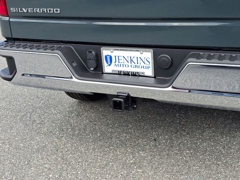 New 2025 Chevrolet Silverado 1500 LT w/ Convenience Package II image 11