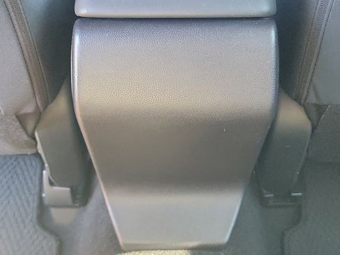 Used 2017 Subaru Impreza 2.0i Premium w/ BSD & Rcta/SRF/Eyesight image 19