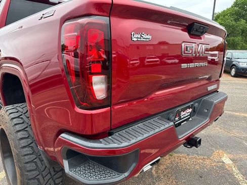 Used 2023 GMC Sierra 1500 Elevation w/ X31 Off-Road Package AWD/4WD image 49
