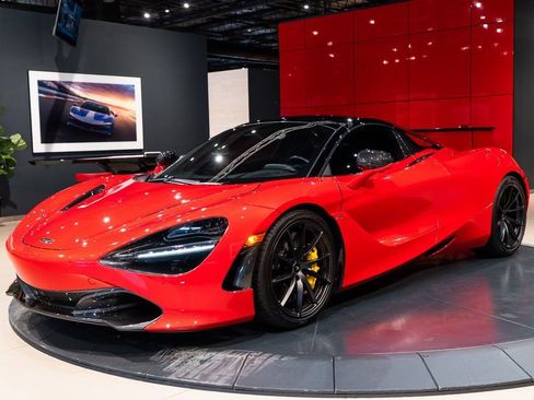 Used 2022 McLaren 720S Spider RWD image 30