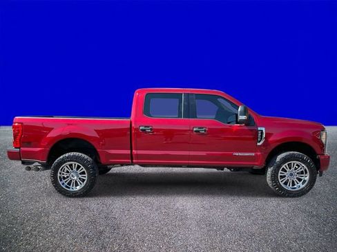 Used 2019 Ford F250 XLT w/ XLT Value Package AWD/4WD image 2