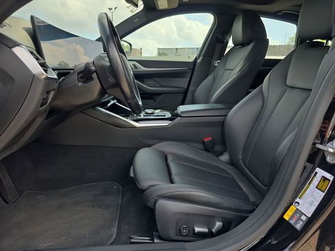 Used 2024 BMW i4 eDrive40 RWD image 9
