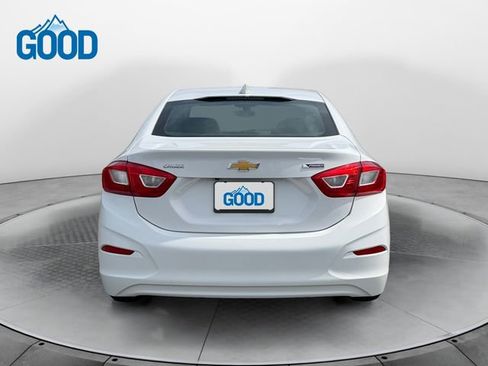 Used 2017 Chevrolet Cruze Premier FWD image 4