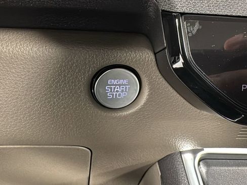 New 2026 Kia Carnival EX image 27