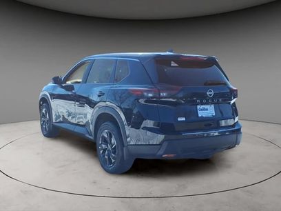 New 2026 Nissan Rogue SV w/ Cold Weather Package