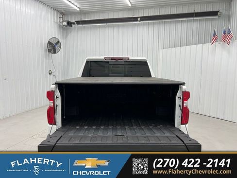 Used 2024 Chevrolet Silverado 1500 High Country w/ High Country Premium Package AWD/4WD image 20