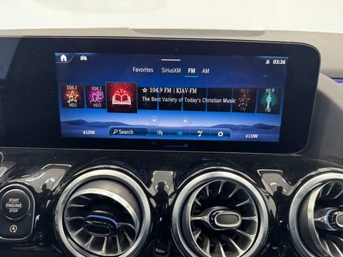 Used 2025 Mercedes-Benz GLA 250 image 28