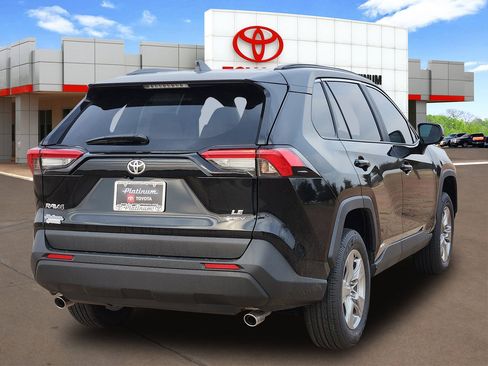 New 2025 Toyota RAV4 LE image 4