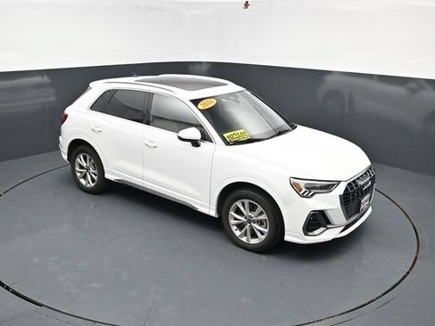 Used 2024 Audi Q3 2.0T Premium AWD/4WD image 38