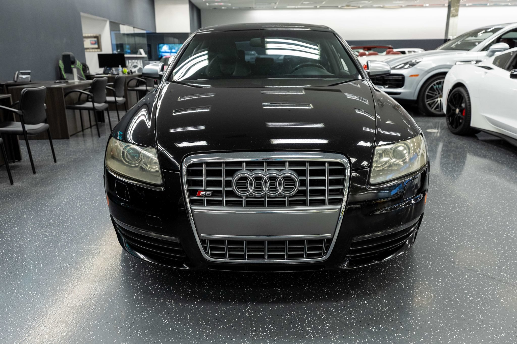 Used 2007 Audi S6 Sedan AWD/4WD image 2