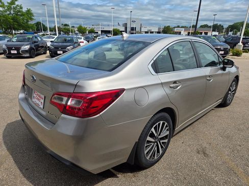 Used 2019 Subaru Legacy 2.5i Premium AWD/4WD image 4