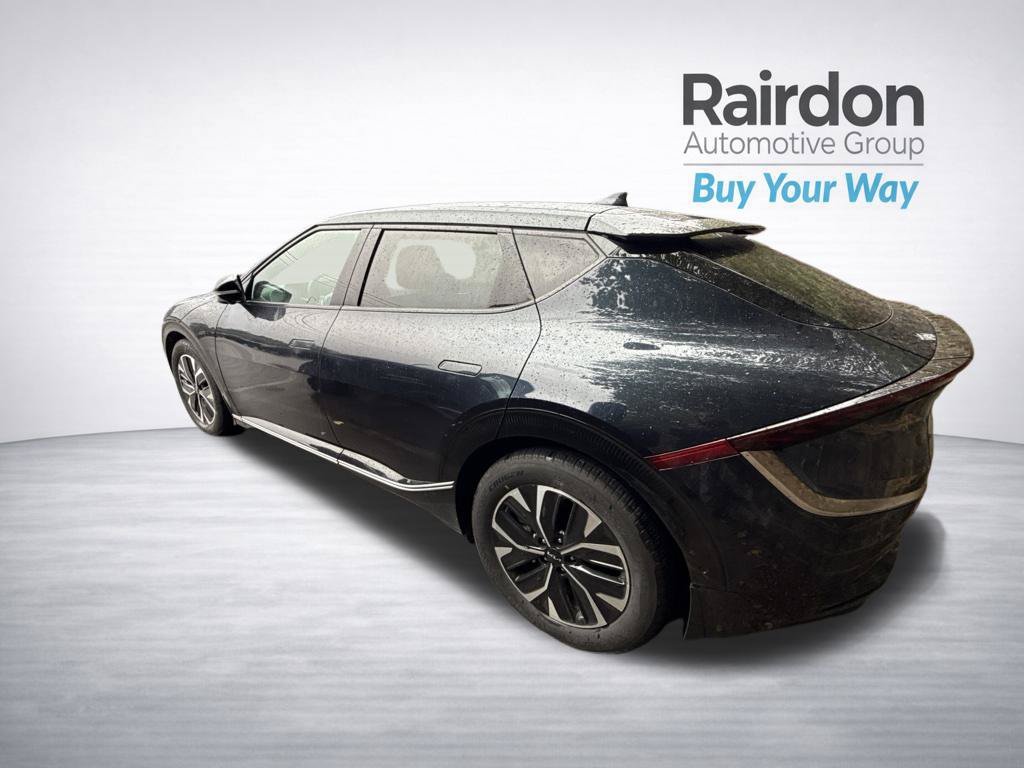 Used 2024 Kia EV6 Wind w/ Wind Technology Package AWD/4WD image 5