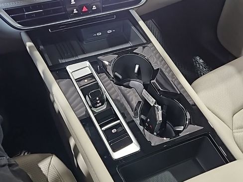 New 2026 Volkswagen Atlas SE FWD image 36