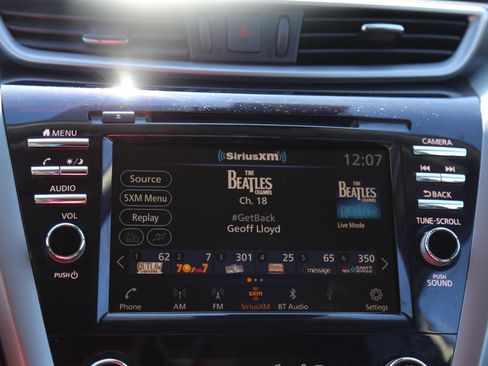 Used 2020 Nissan Murano S w/ Technology Package image 11