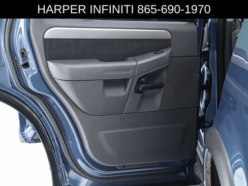 Used 2003 Ford Explorer XLT AWD/4WD image 18