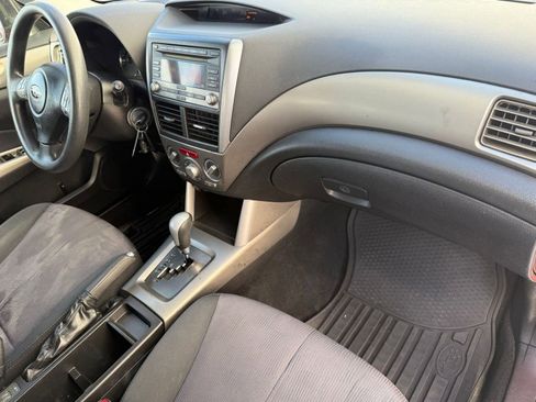 Used 2010 Subaru Forester 2.5X Premium image 33