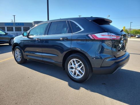 Used 2023 Ford Edge SEL AWD/4WD image 3
