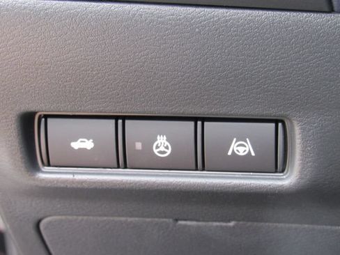 New 2026 Nissan Sentra SL w/ Floor Mat Package FWD image 25