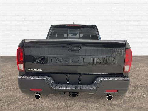 New 2026 Honda Ridgeline Black Edition image 5