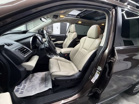 Used 2019 Subaru Ascent Limited w/ Popular Package #3 AWD/4WD image 9