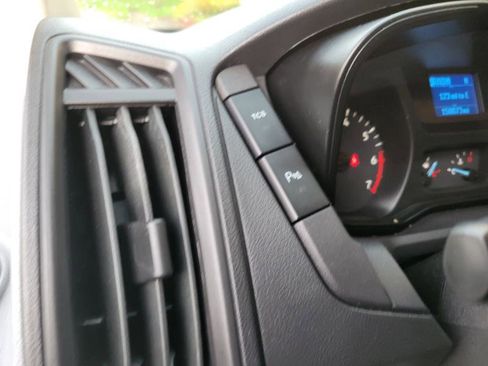 Used 2018 Ford Transit 350 XLT image 46