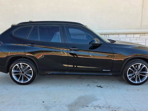 Used 2015 BMW X1 sDrive28i image 2