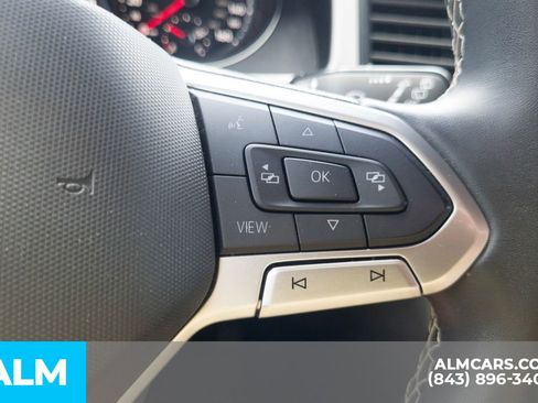 Used 2021 Volkswagen Atlas Cross Sport SE FWD image 10