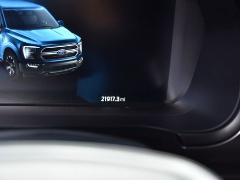 Used 2022 Ford F150 Lariat w/ Equipment Group 502A High image 8