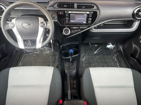 Used 2016 Toyota Prius C Two FWD image 3