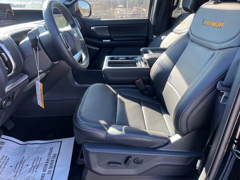 New 2026 Ford Expedition Tremor image 15