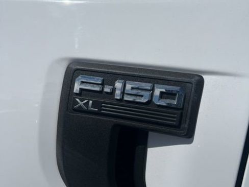 Used 2022 Ford F150 XL image 31