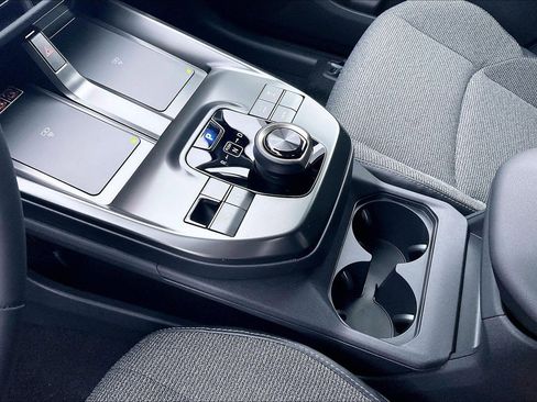 New 2026 Toyota bZ FWD image 10