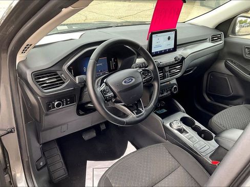 Used 2023 Ford Escape Active AWD/4WD image 7